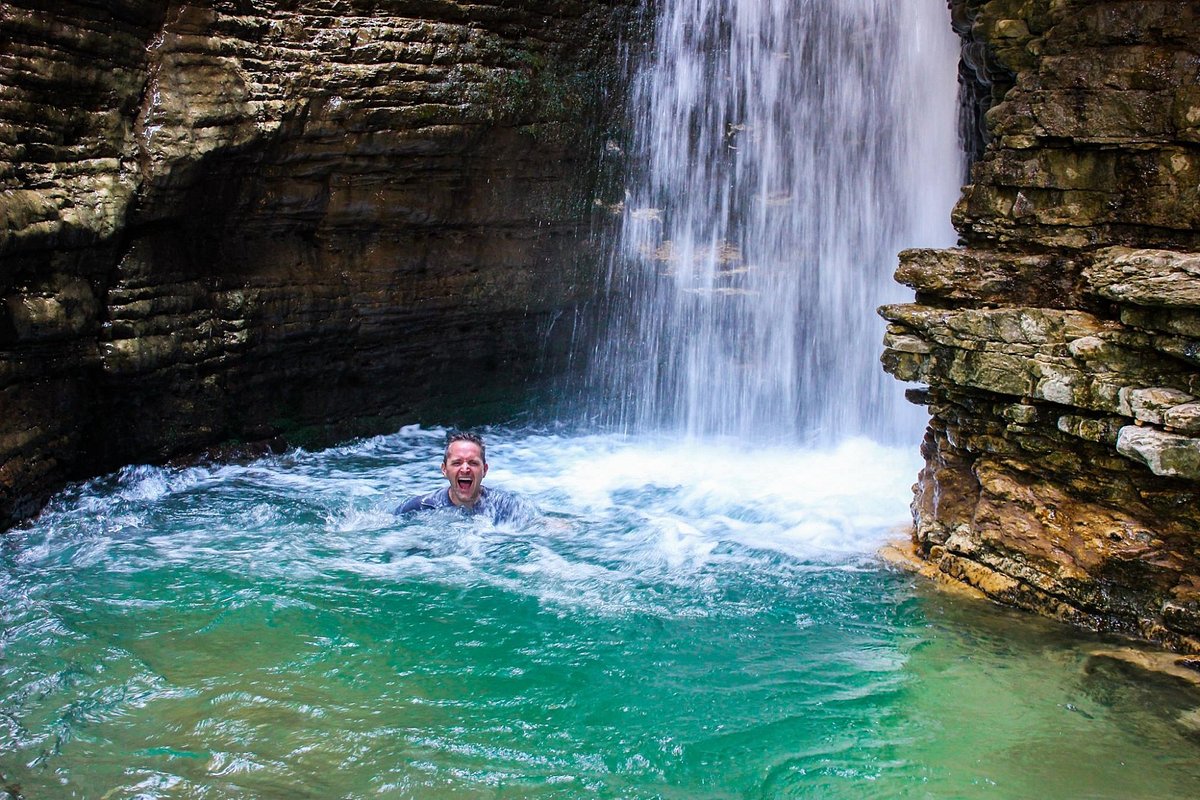 griz-waterfall-in-summer